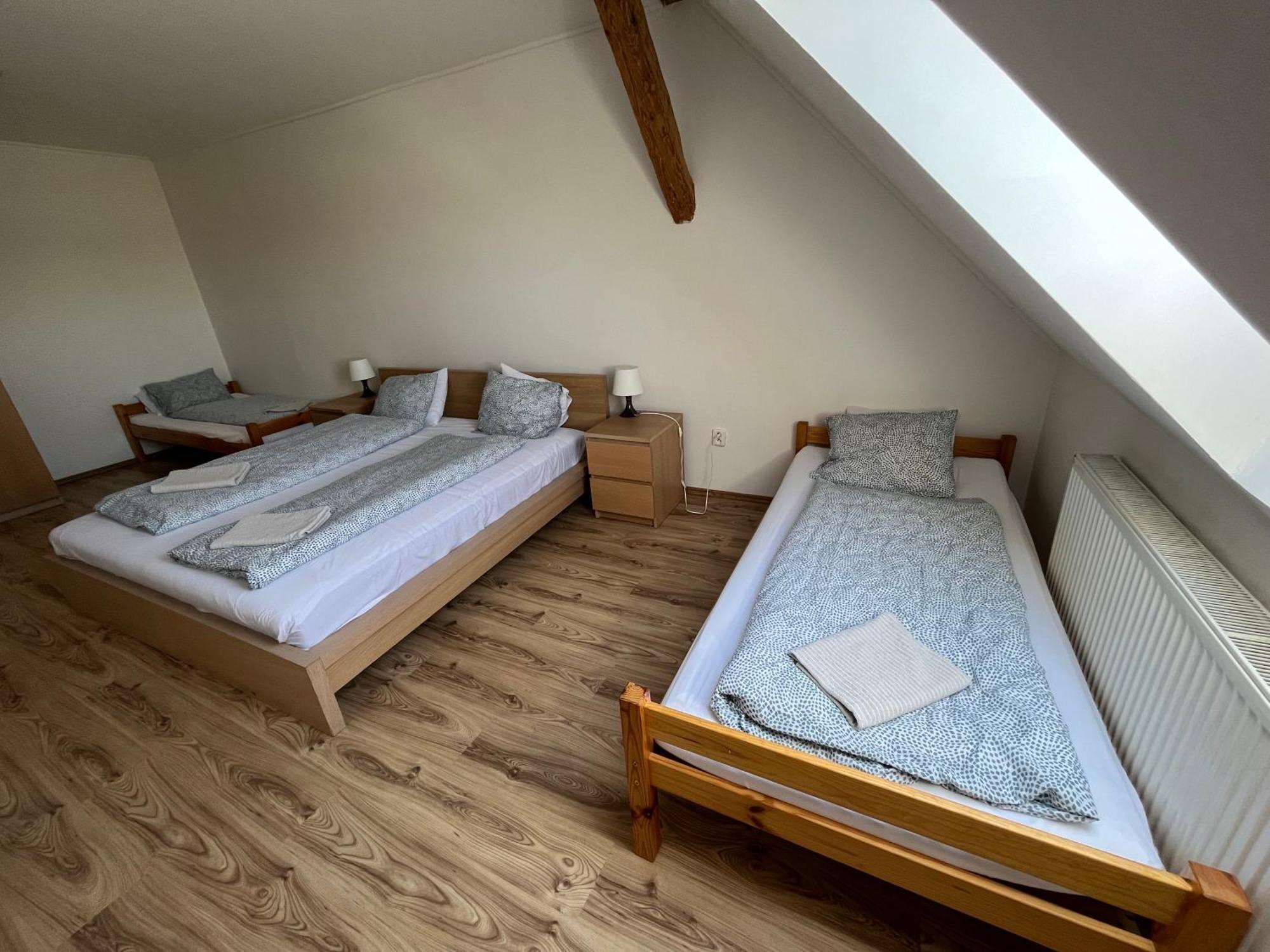 Hotel Dvůr Nové Zámky Mladec Exterior foto